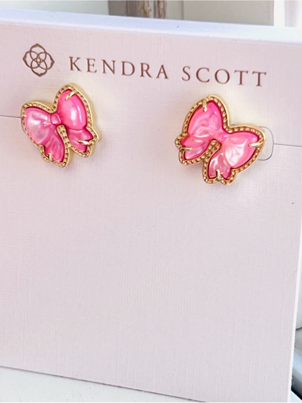 Kendra Scott, Haley, PINK RIBBON, BOW Earrings, Everyday Pretty, NWT!